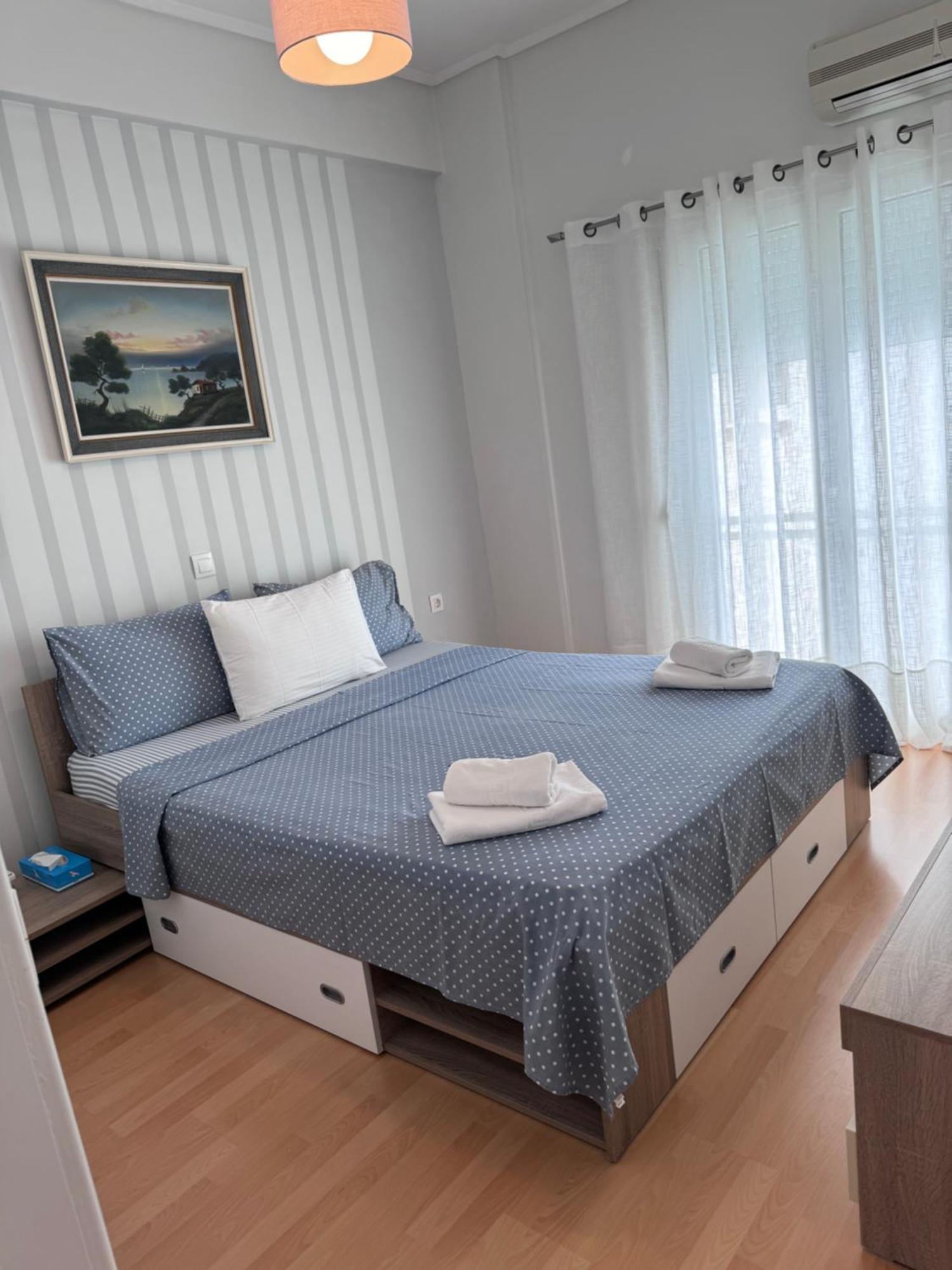 Modern Apartment In Athén Kültér fotó