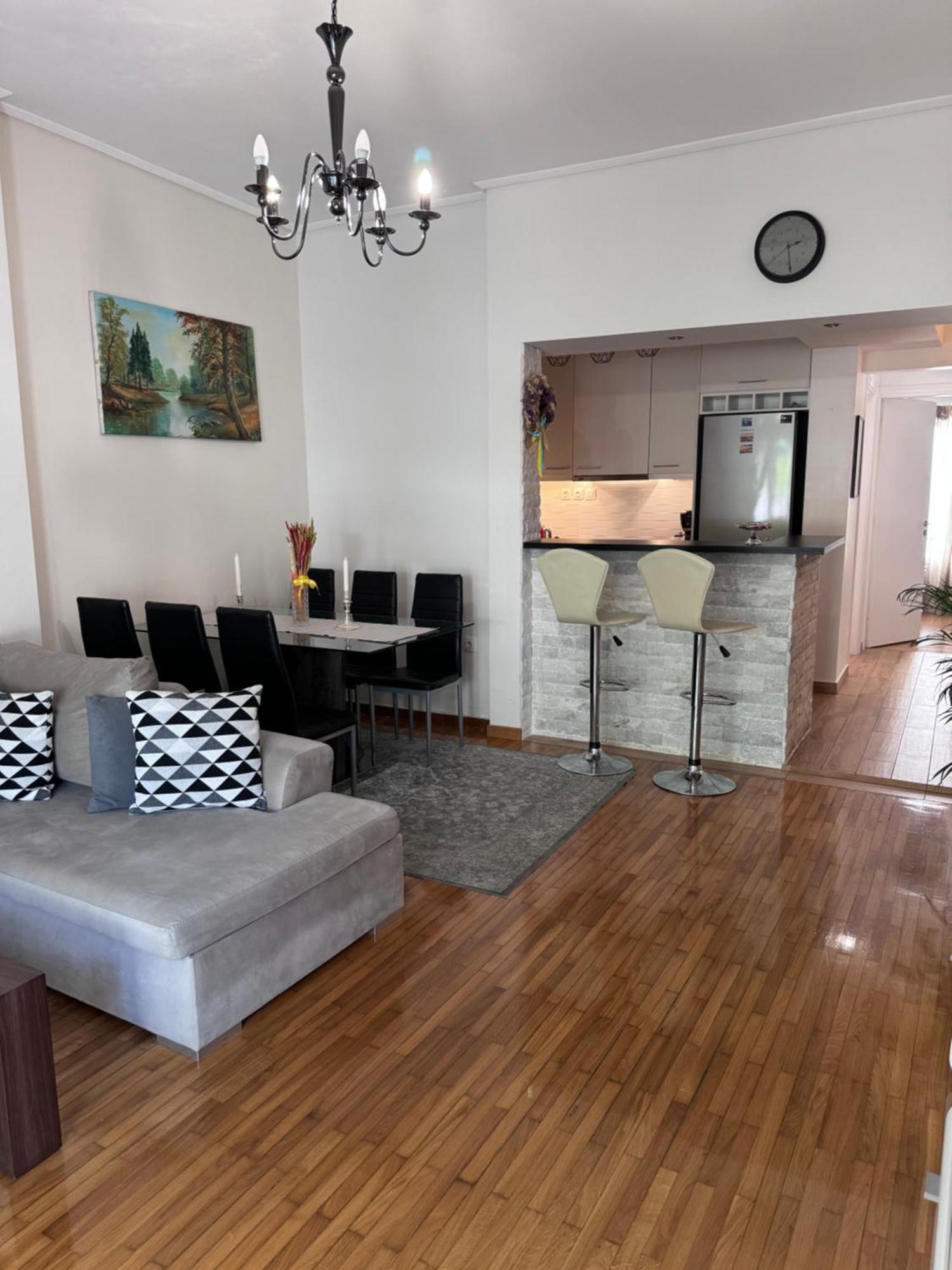 Modern Apartment In Athén Kültér fotó